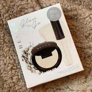 Becca Pearl Glow on the Go highlighter set